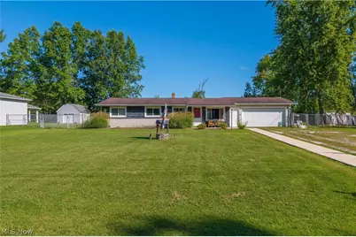 2011 Summers Avenue, Streetsboro, OH 44241 - Photo 1
