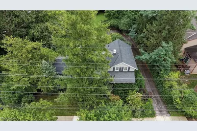 2389 Richmond Road, Beachwood, OH 44122 - Photo 19