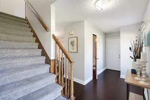 400 Seneca Ct, Avon Lake, OH 44012 - Photo 3