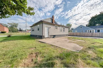 386 W Jackson Street, Painesville, OH 44077 - Photo 5