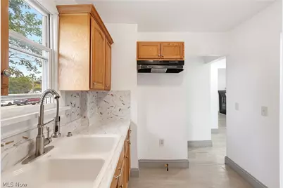 532 Hazel Place, Akron, OH 44304 - Photo 15