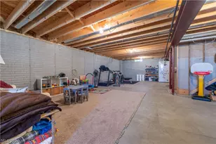 1460 Miller Rd SW, New Philadelphia, OH 44663 - Photo 25