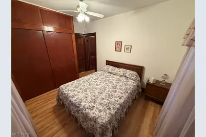 410 E 2nd Street, Dover, OH 44622 - Photo 17