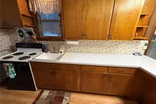 410 E 2nd St, Dover, OH 44622 - Photo 13