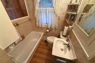 410 E 2nd St, Dover, OH 44622 - Photo 23
