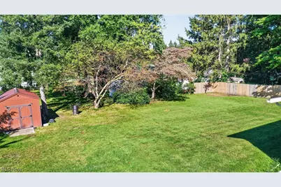 3045 Spencer Circle E, Geneva, OH 44041 - Photo 7