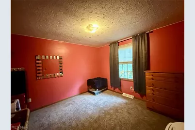 4239 State Route 39 NE, New Philadelphia, OH 44663 - Photo 11