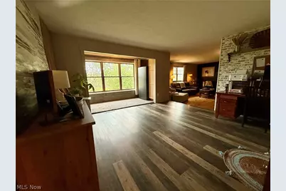 4239 State Route 39 NE, New Philadelphia, OH 44663 - Photo 7