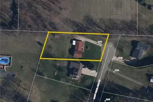 9011 Lost Trail Ave NE, Canton, OH 44721 - Photo 19