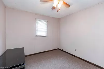 114 Sheriff Street, Elyria, OH 44035 - Photo 25