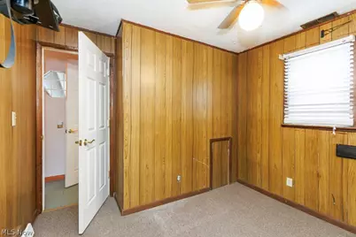 114 Sheriff Street, Elyria, OH 44035 - Photo 29