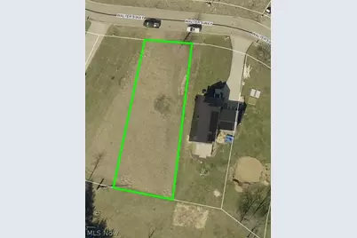 460 Walters Way, Zanesville, OH 43701 - Photo 1