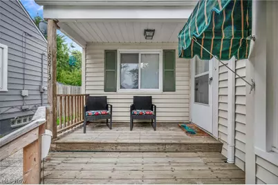 18813 Parkmount, Loveland, OH 44135 - Photo 5