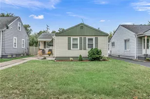 18813 Parkmount, Loveland, OH 44135 - Photo 1