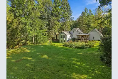 8145 Chagrin Road, Chagrin Falls, OH 44023 - Photo 33