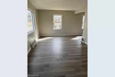 208 Barder Avenue, Akron, OH 44305 - Photo 13