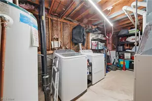 8008 Garnet Ave NE, Canton, OH 44721 - Photo 27
