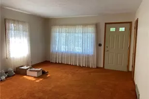 507 Wood Ave, Newcomerstown, OH 43832 - Photo 9