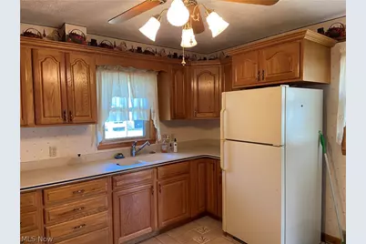507 Wood Avenue, Newcomerstown, OH 43832 - Photo 3