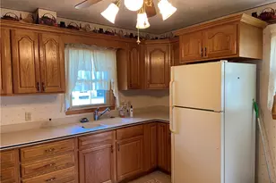 507 Wood Ave, Newcomerstown, OH 43832 - Photo 3