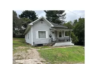 504 Walnut Ave, Cambridge, OH 43725 - Photo 1