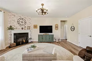 8009 Amberley Dr, Mentor, OH 44060 - Photo 7