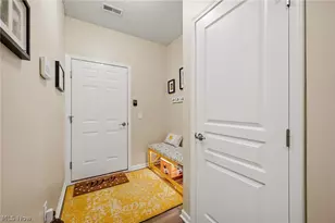 8009 Amberley Dr, Mentor, OH 44060 - Photo 31