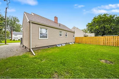 726 Lyndon Avenue, Ashtabula, OH 44004 - Photo 25