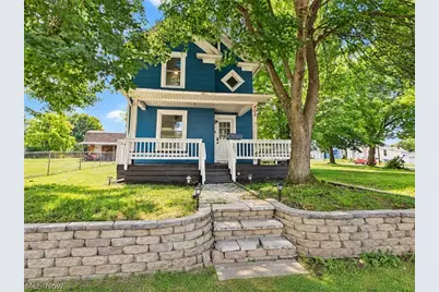 402 Hall Avenue, Barberton, OH 44203 - Photo 1