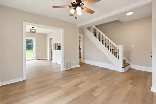 402 Hall Ave, Barberton, OH 44203 - Photo 3