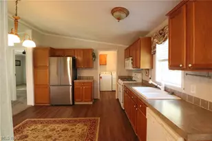 106 Shawnee Ln, Creston, OH 44217 - Photo 3