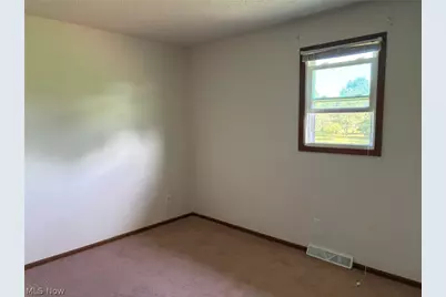 1328 Richey Road #B, Zanesville, OH 43701 - Photo 13