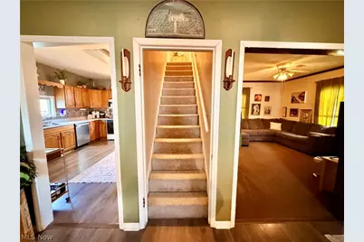 127 Deersville Avenue, Uhrichsville, OH 44683 - Photo 9
