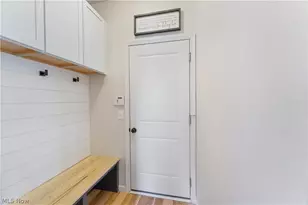 4426 Chevron Cir SW, Massillon, OH 44646 - Photo 7