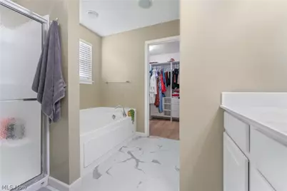 4426 Chevron Circle SW, Massillon, OH 44646 - Photo 27