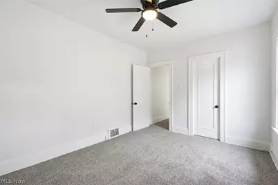 12201 Parkhill Avenue, Loveland, OH 44120 - Photo 31