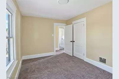 444 Emery Avenue, Youngstown, OH 44507 - Photo 15