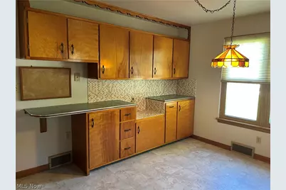 170 Charlotte Street, Painesville, OH 44077 - Photo 7