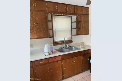 3007 Oak Street, Barberton, OH 44203 - Photo 5