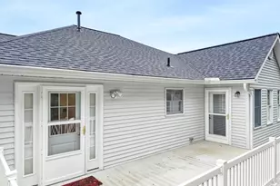 976 Rosemarie Cir, Wadsworth, OH 44281 - Photo 35