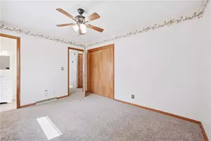 1889 Lancaster Dr, Youngstown, OH 44511 - Photo 15
