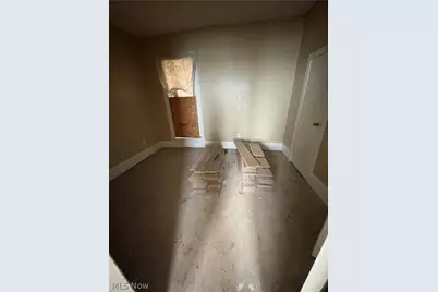 1210 Lawrence Road NE, Canton, OH 44705 - Photo 13