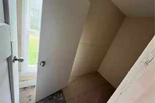 1210 Lawrence Rd NE, Canton, OH 44705 - Photo 33