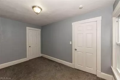 327 Schrock Place SW, Canton, OH 44647 - Photo 19