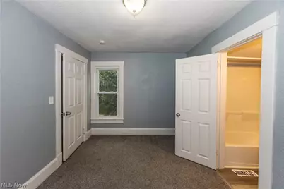 327 Schrock Place SW, Canton, OH 44647 - Photo 17
