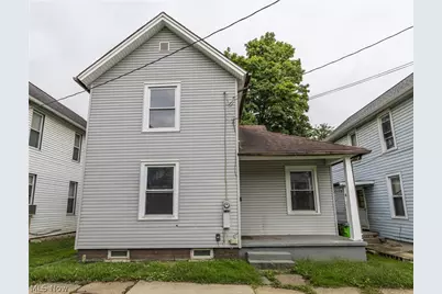 327 Schrock Place SW, Canton, OH 44647 - Photo 1