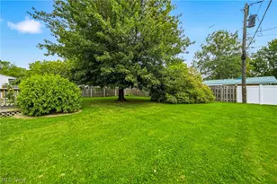 1016 Treelane Dr, Ashtabula, OH 44004 - Photo 7