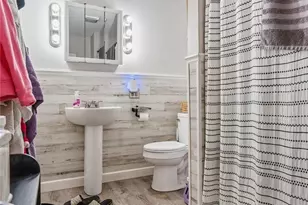 3210 9th St SW, Canton, OH 44710 - Photo 9