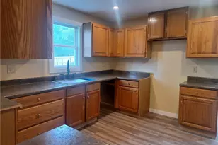148 Elm St, Struthers, OH 44471 - Photo 5