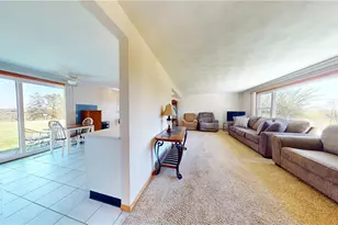 240 N 20th St, Weirton, WV 26062 - Photo 3